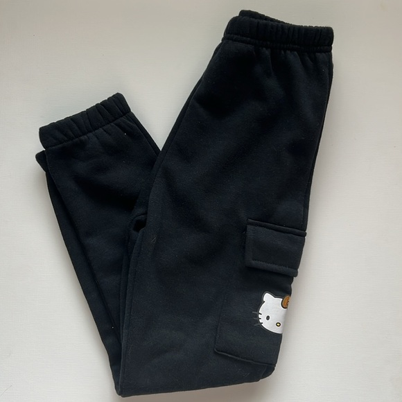 NWOT Hello Kitty Sweat set - Picture 2 of 3